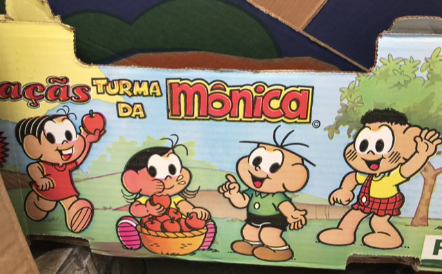 『モニカ　トイ』でお馴染み、ブラジルの国民的キャラ『モニカ＆フレンズ』とは